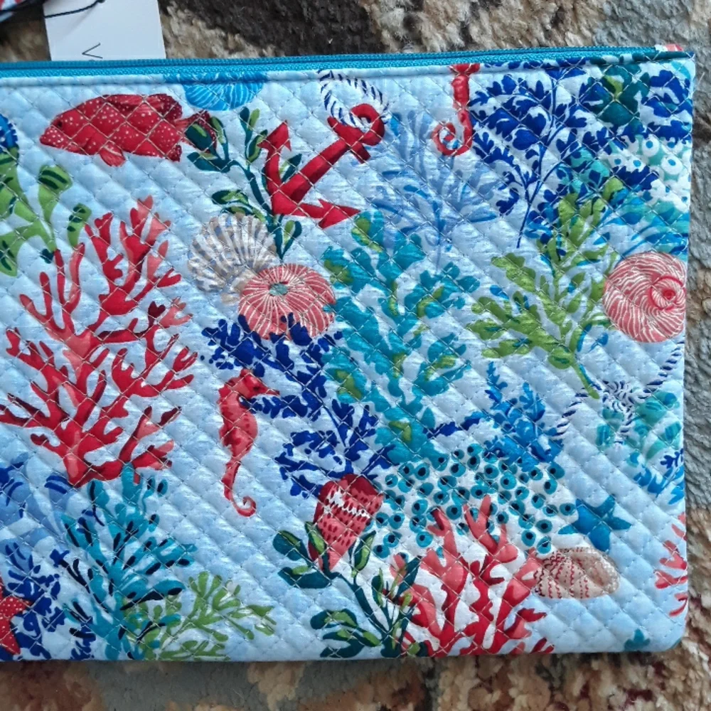 7x*Host Pick*Vera Bradley adorable wristlet - Picture 5 of 16